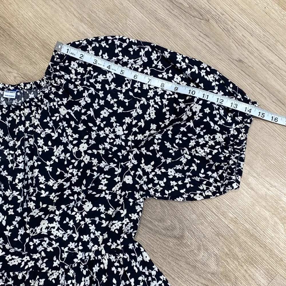 Old Navy Floral Puff Sleeve Babydoll Top - Picture 11 of 11